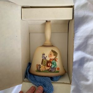 Hummel bell, Western Germany